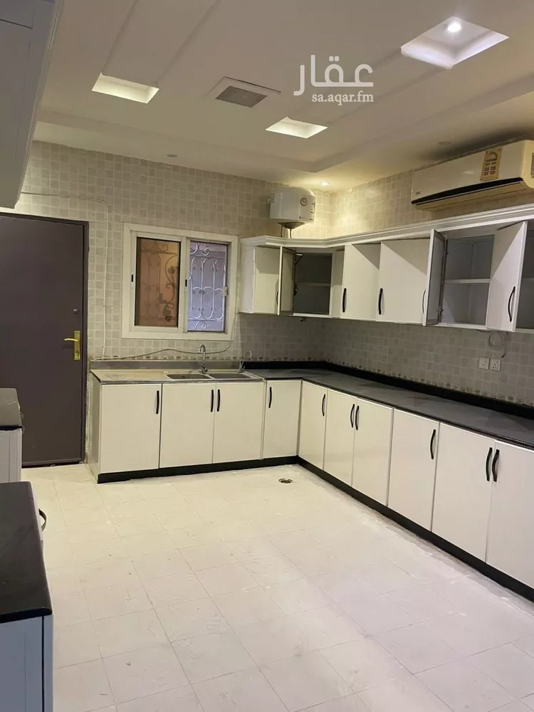 شقة للإيجار في شارع شهيد الدين ثم الوطن ريان عبدالرحمن محم, حي العارض, مدينة الرياض, منطقة الرياض