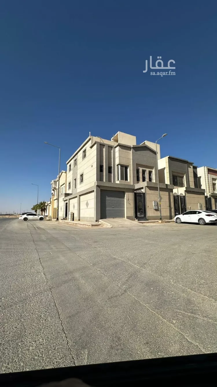 فيلا للإيجار في شارع تاج الدين الفكهاني, حي الرمال, مدينة الرياض, منطقة الرياض