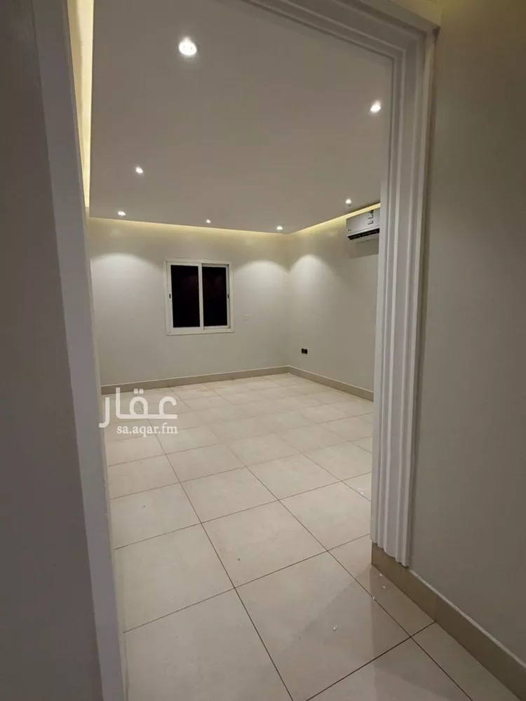 فيلا للإيجار في شارع جبل اللوز, حي الرمال, مدينة الرياض, منطقة الرياض صورة 4