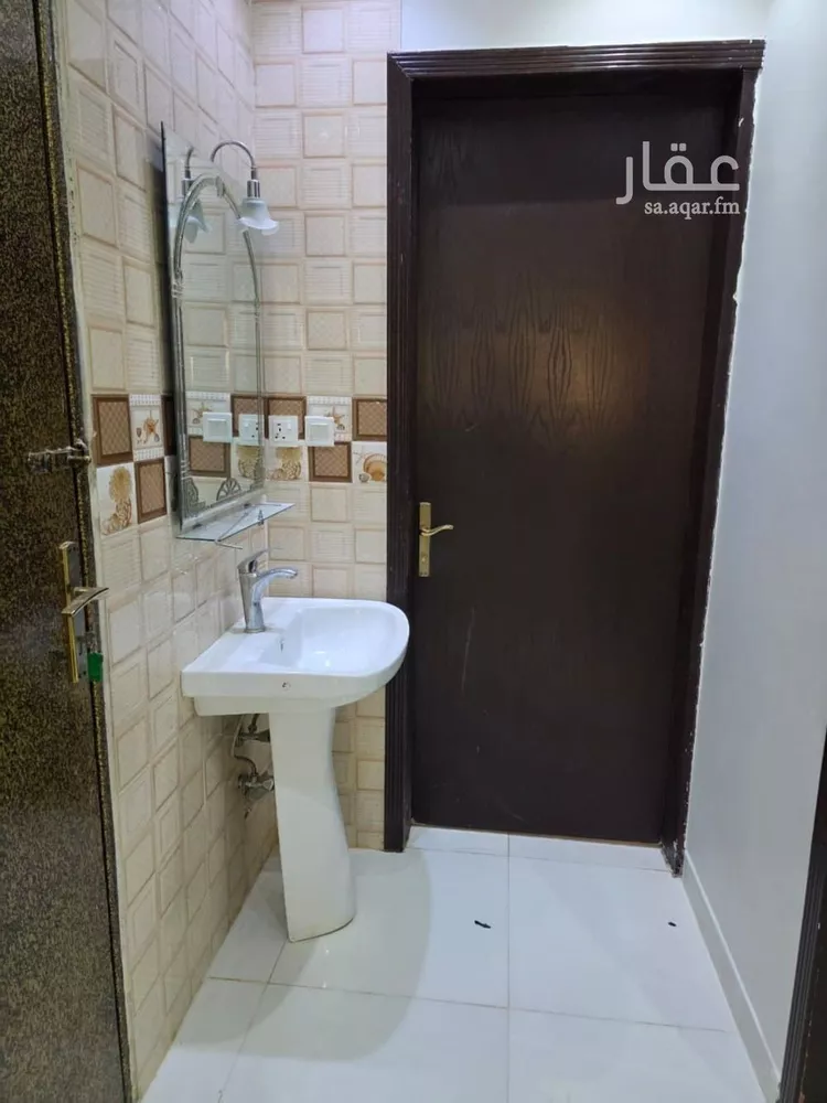 شقة للإيجار في شارع ابن سعيد الموصلي, حي المهدية, مدينة الرياض, منطقة الرياض صورة 5
