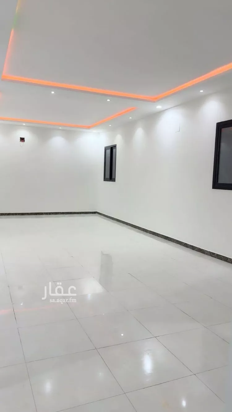 فيلا للإيجار في شارع جبل اللوز, حي الرمال, مدينة الرياض, منطقة الرياض صورة 3