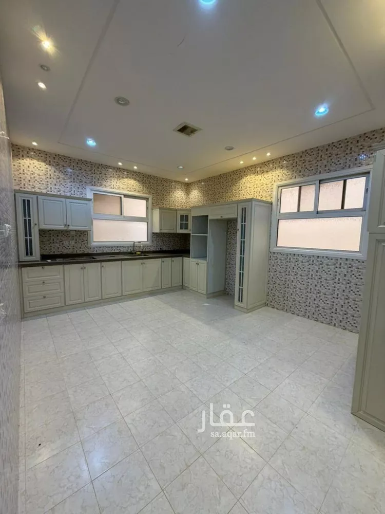 شقة للإيجار في شارع أحمد بن عبداللطيف السنبسي, حي العارض, مدينة الرياض, منطقة الرياض