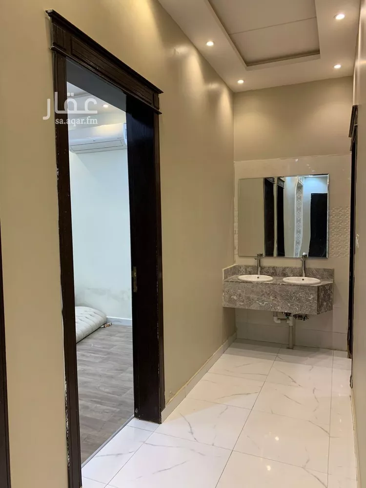 فيلا للإيجار في شارع جبل اللوز, حي الرمال, مدينة الرياض, منطقة الرياض صورة 3