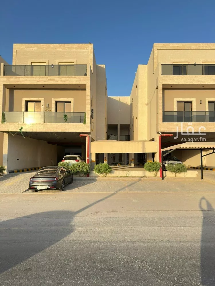 فيلا للإيجار في شارع تاج الدين الفكهاني, حي الرمال, مدينة الرياض, منطقة الرياض