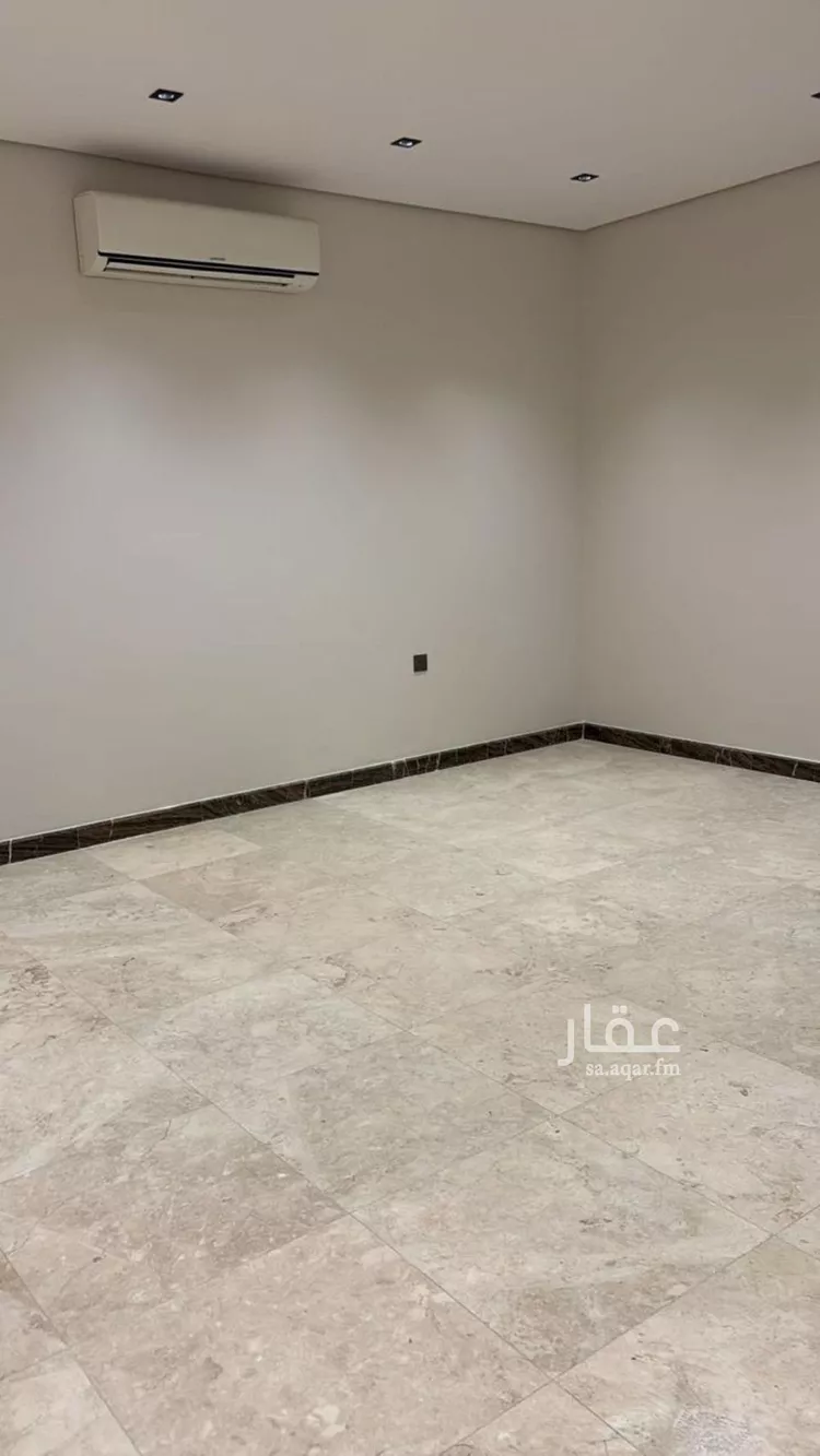 فيلا للإيجار في شارع رقم 96, حي الياسمين, مدينة الرياض, منطقة الرياض صورة 2