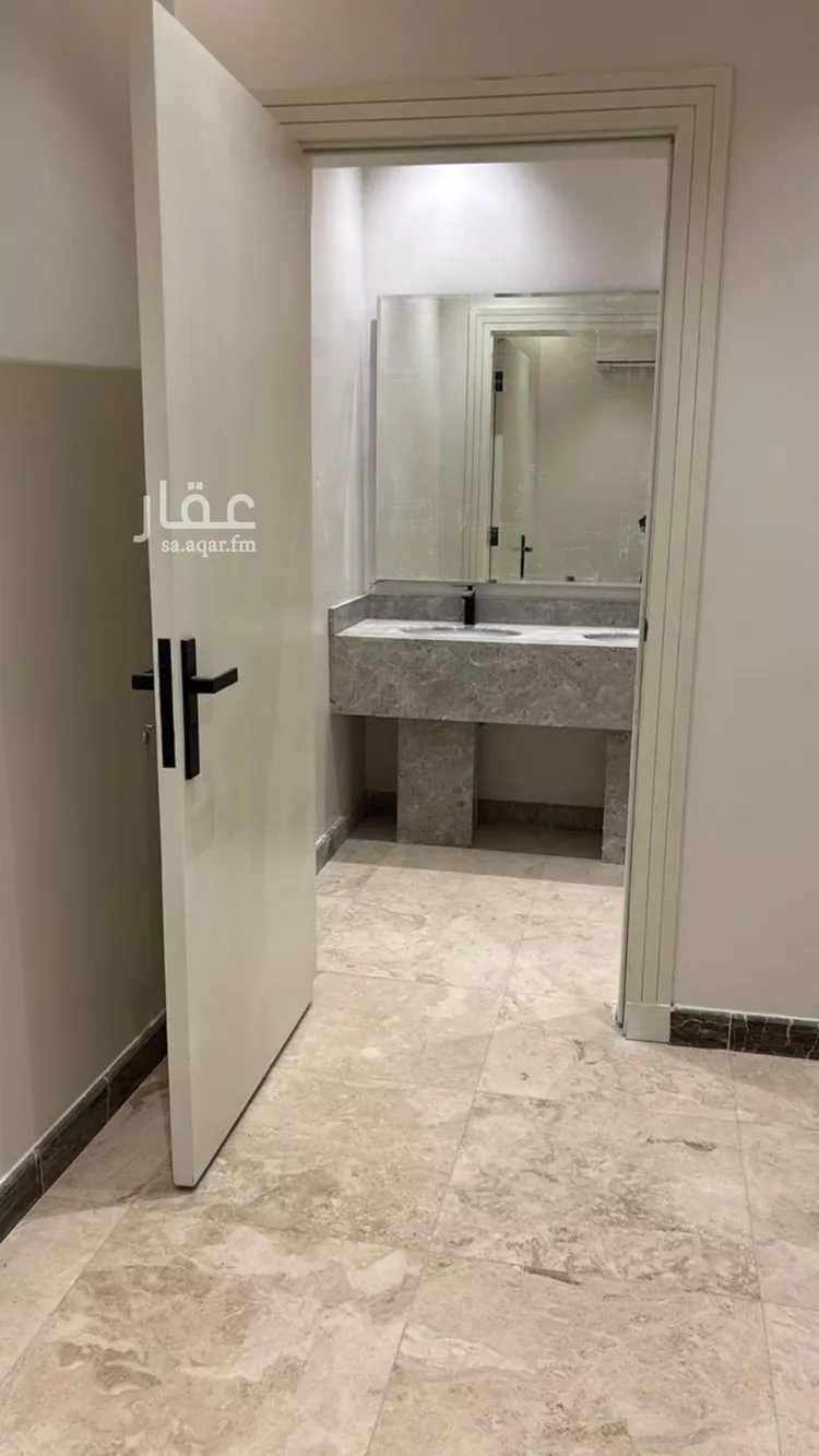 فيلا للإيجار في شارع رقم 96, حي الياسمين, مدينة الرياض, منطقة الرياض صورة 5