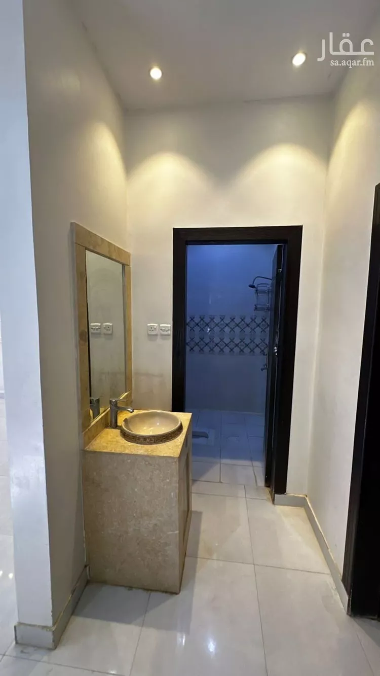 فيلا للإيجار في شارع تاج الدين الفكهاني, حي الرمال, مدينة الرياض, منطقة الرياض صورة 4