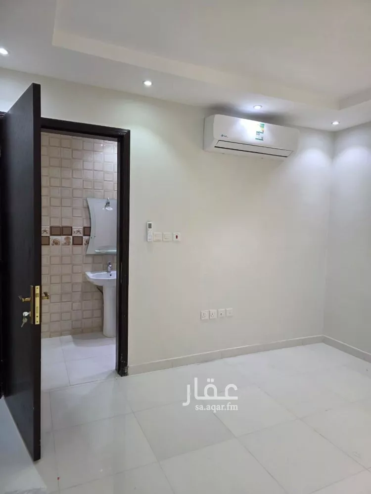 شقة للإيجار في شارع ابن سعيد الموصلي, حي المهدية, مدينة الرياض, منطقة الرياض صورة 4