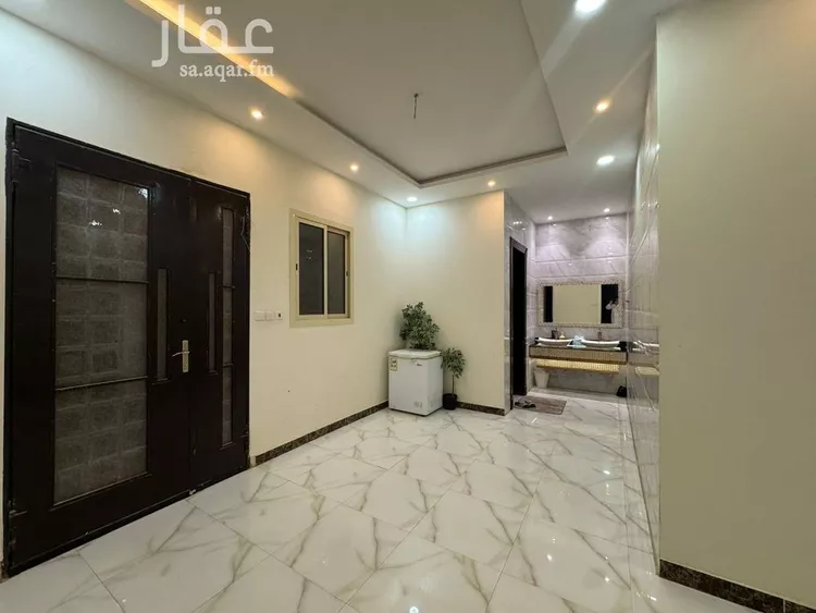 فيلا للبيع في شارع البطيحة, حي النظيم, مدينة الرياض, منطقة الرياض صورة 5