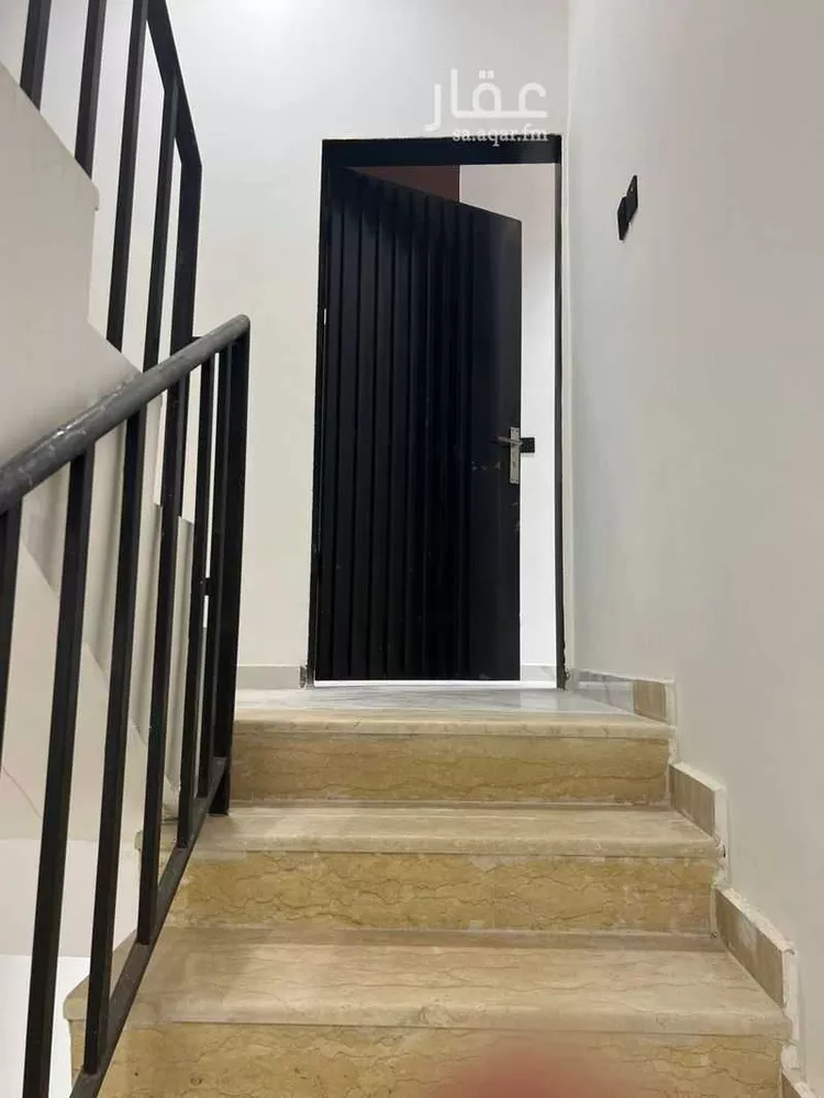 دور للبيع في شارع 114, حي الندوة, مدينة الرياض, منطقة الرياض صورة 3