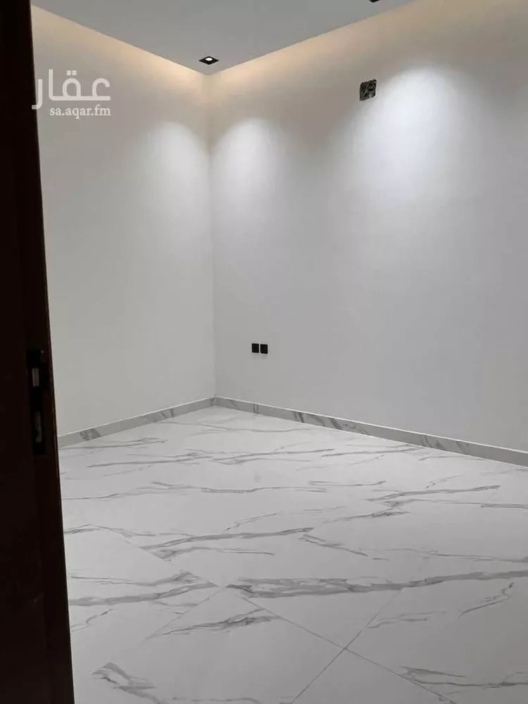 دور للبيع في شارع 116, حي الندوة, مدينة الرياض, منطقة الرياض صورة 5