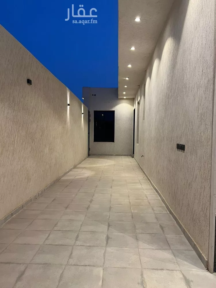 فيلا للإيجار في شارع 614, حي الندوة, مدينة الرياض, منطقة الرياض صورة 2