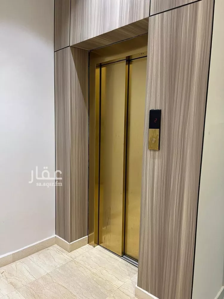 دور للبيع في شارع 554, حي الندوة, مدينة الرياض, منطقة الرياض صورة 3