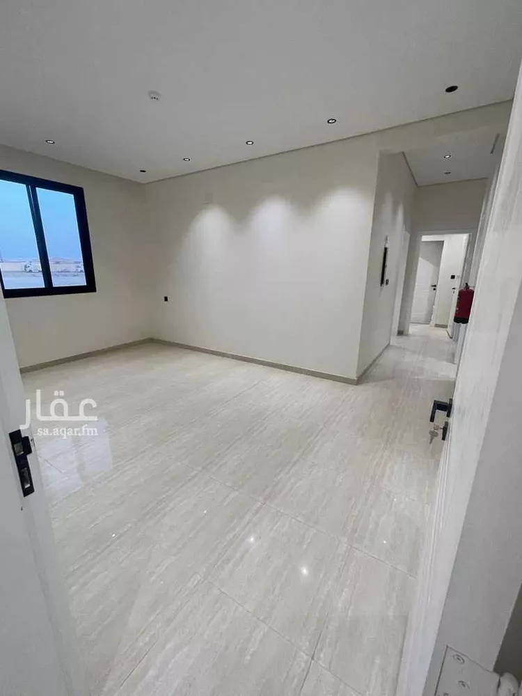 شقة للبيع في شارع سويد بن النعمان, حي العزيزية, مدينة الرياض, منطقة الرياض صورة 4