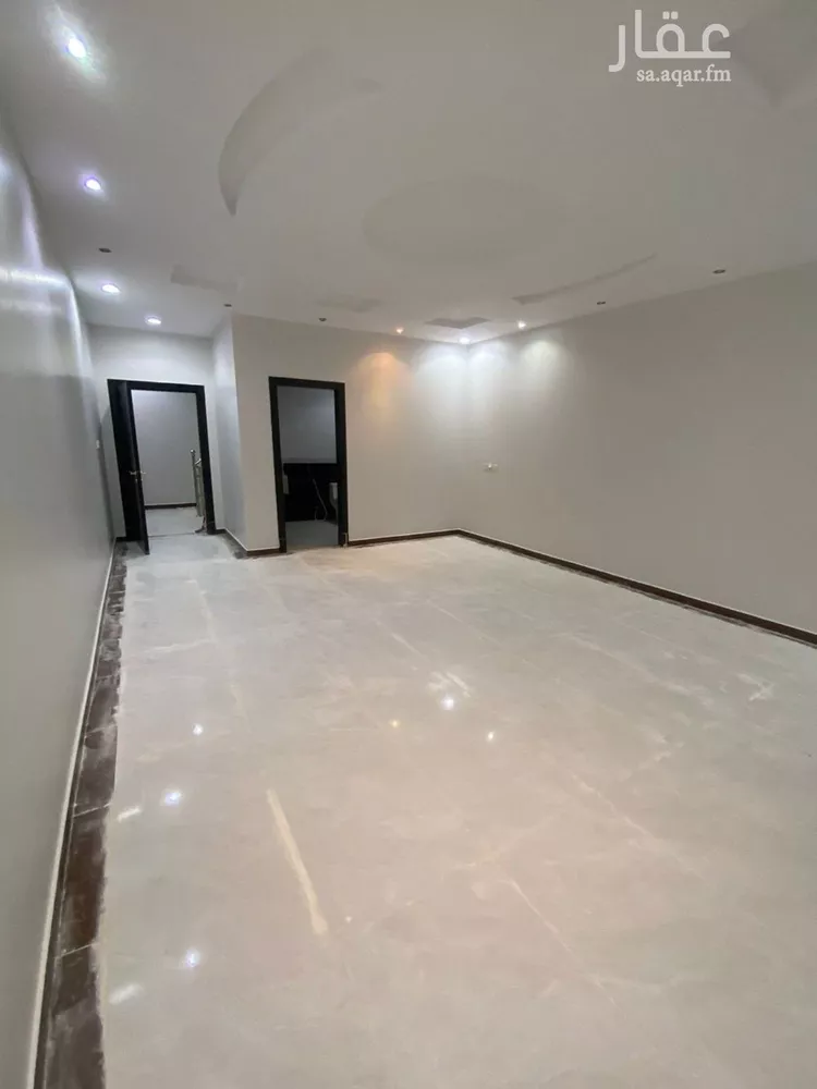 فيلا للإيجار في شارع حسن حسني عبدالوهاب, حي الرمال, مدينة الرياض, منطقة الرياض صورة 4