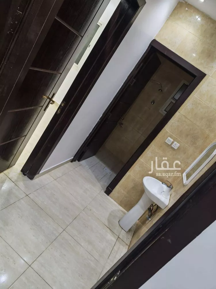 شقة للإيجار في شارع جبل المشايخ, حي القادسية, مدينة الرياض, منطقة الرياض صورة 2