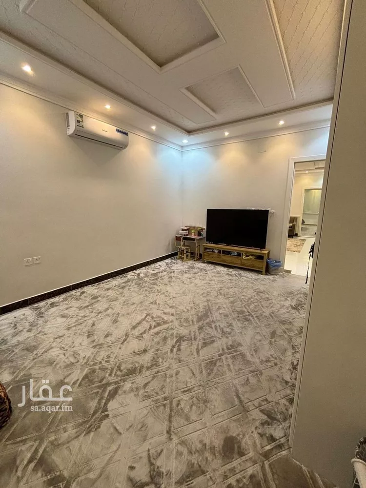 فيلا للإيجار في شارع القويعة, حي طويق, مدينة الرياض, منطقة الرياض صورة 5