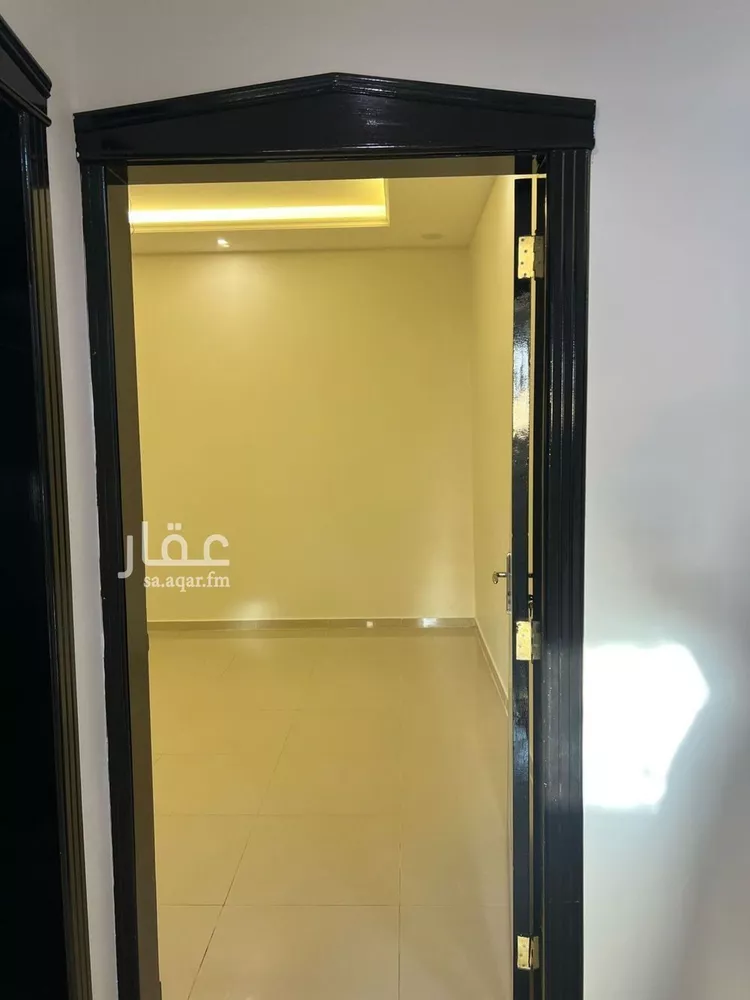 شقة للإيجار في شارع عبدالملك بن عباس, حي المهدية, مدينة الرياض, منطقة الرياض صورة 2
