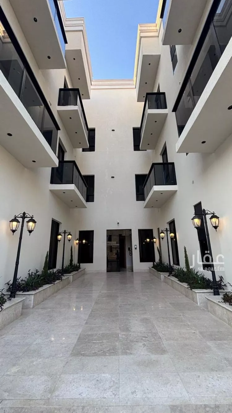 شقة للإيجار في شارع عبدالملك بن عباس, حي المهدية, مدينة الرياض, منطقة الرياض