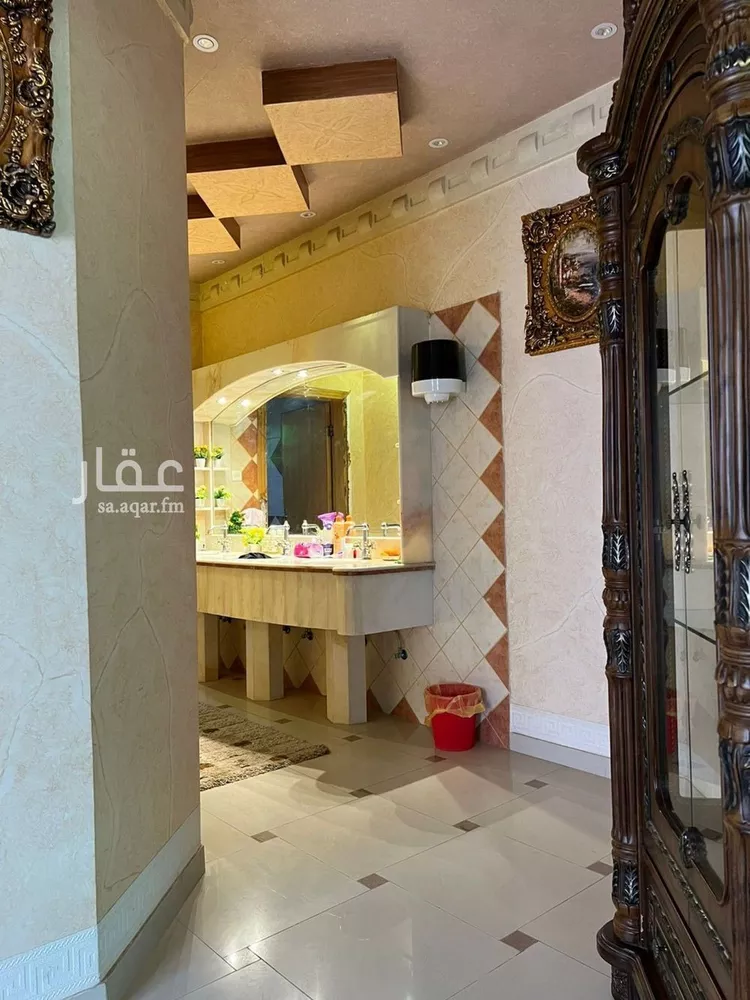 فيلا للبيع في شارع الدفاع, حي إشبيلية, مدينة الرياض, منطقة الرياض صورة 2