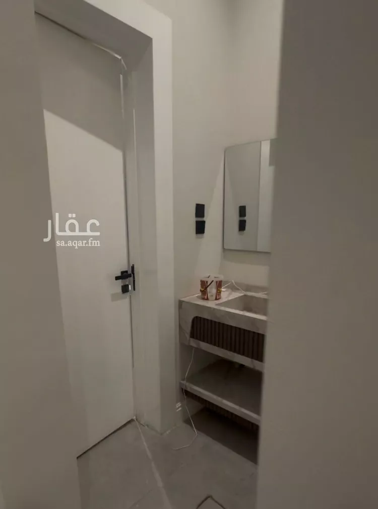 فيلا للإيجار في شارع حسن حسني عبدالوهاب, حي الرمال, مدينة الرياض, منطقة الرياض صورة 3