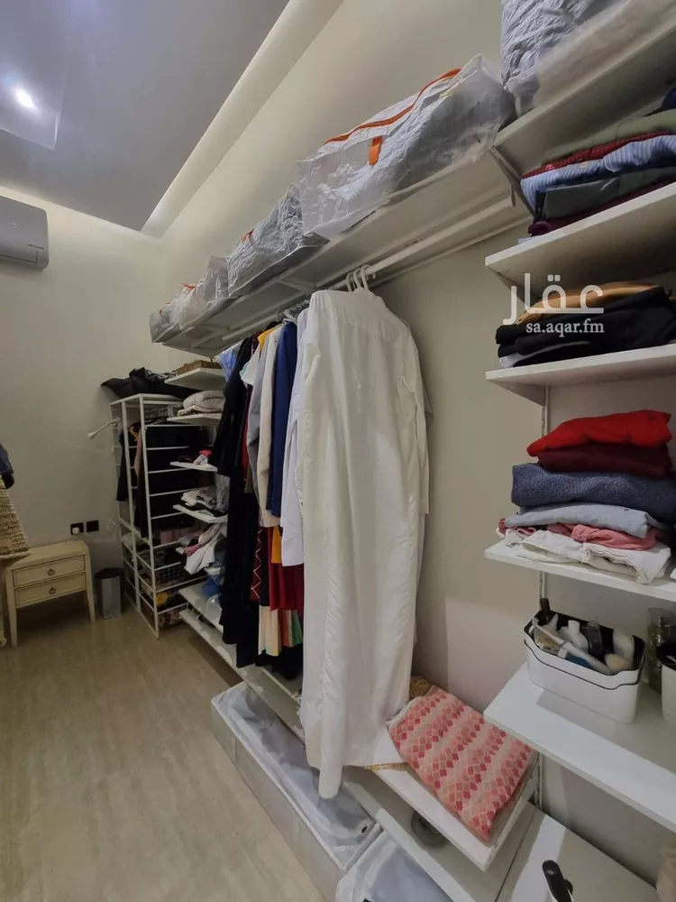 دور للبيع في شارع شيبة بن عبدالرحمن, حي الروضة, مدينة الرياض, منطقة الرياض صورة 2