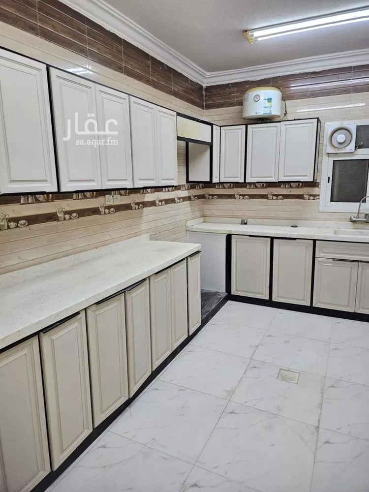 شقة للإيجار في شارع رقم 310, حي ظهرة لبن, مدينة الرياض, منطقة الرياض صورة 5