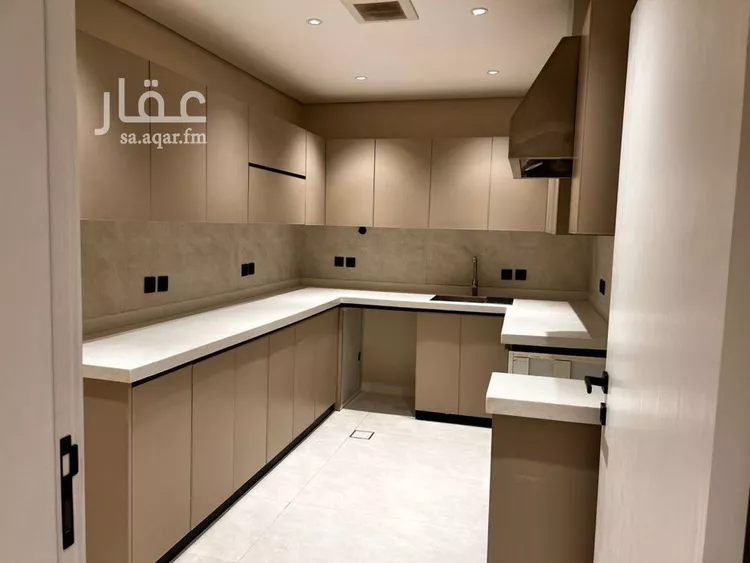 شقة للإيجار في شارع أبي عباس الدغولي, حي القيروان, مدينة الرياض, منطقة الرياض