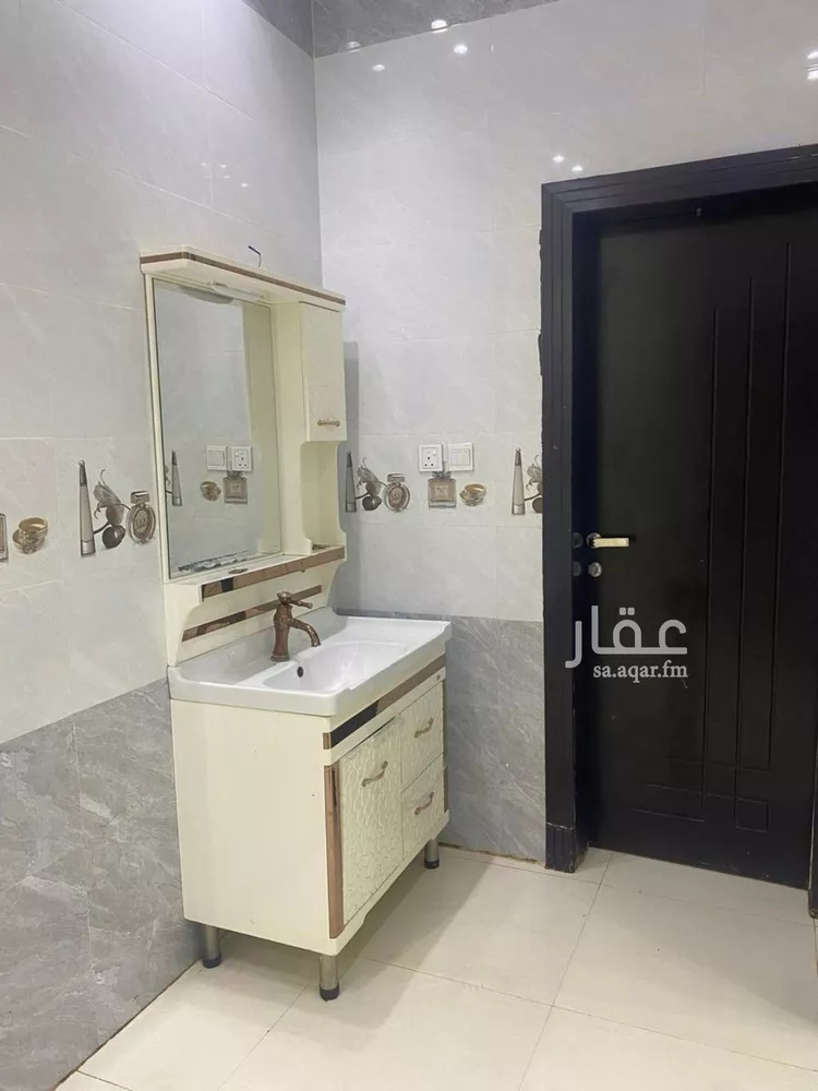 شقة للإيجار في شارع المنصوريه, حي ظهرة لبن, مدينة الرياض, منطقة الرياض صورة 3