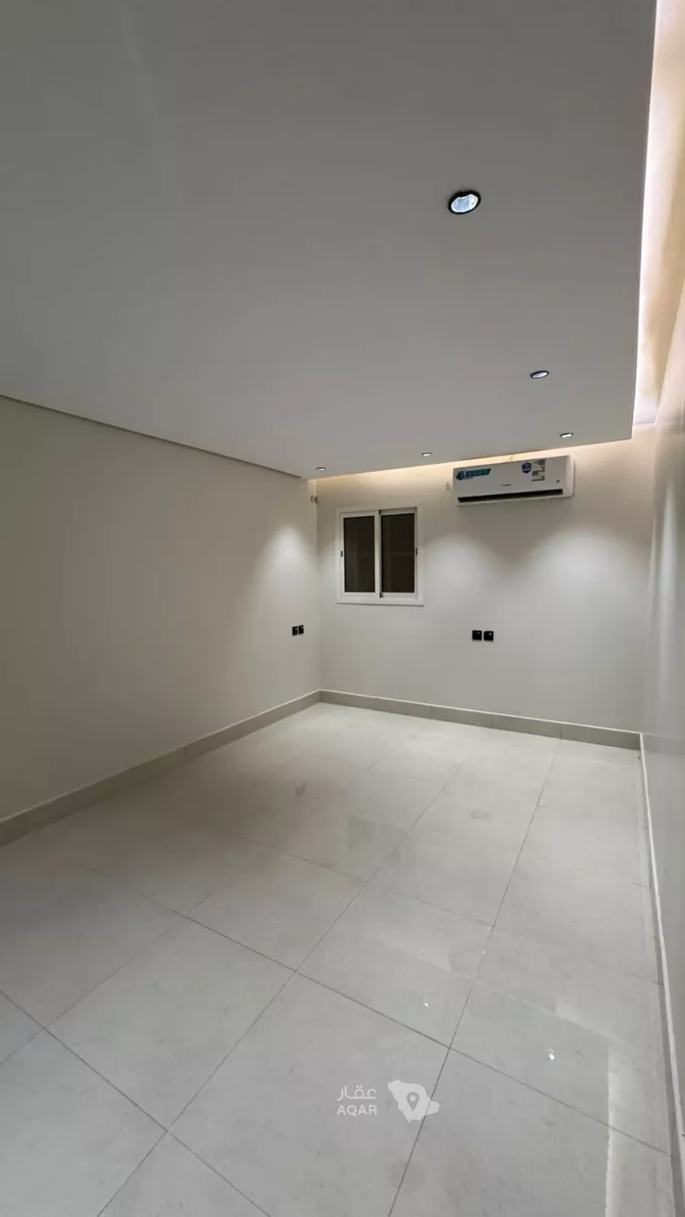 شقة للإيجار في شارع رقم 72, حي العزيزية, مدينة الرياض, منطقة الرياض صورة 2