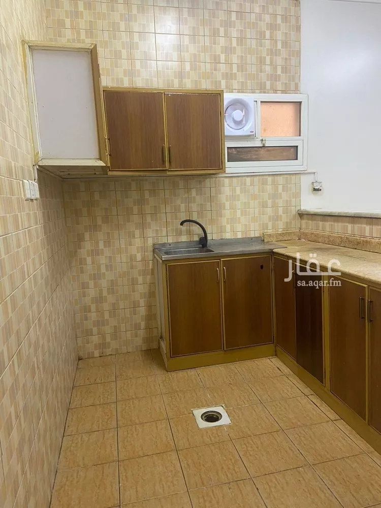 شقة للإيجار في شارع المغزل, حي ظهرة لبن, مدينة الرياض, منطقة الرياض صورة 5