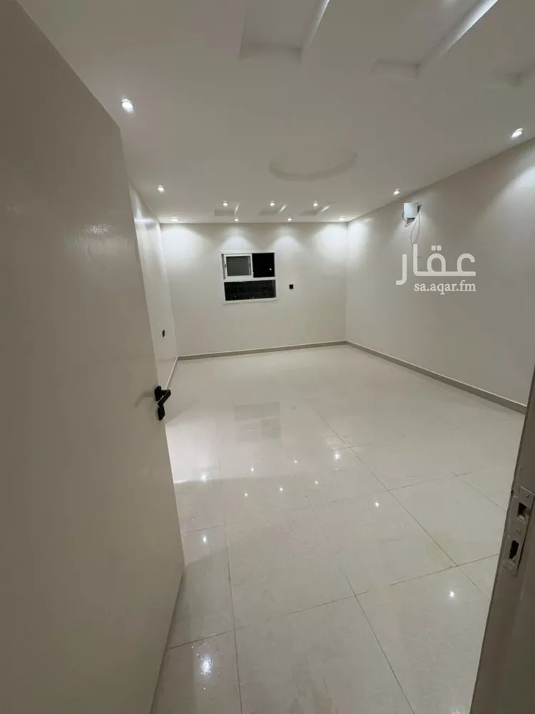 Floor for Rent in Riyadh Okaz