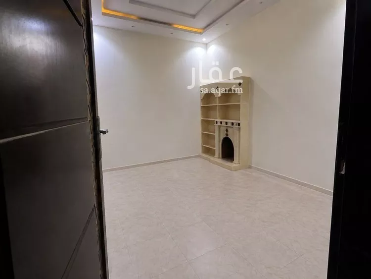 فيلا للإيجار في شارع حسن حسني عبدالوهاب, حي الرمال, مدينة الرياض, منطقة الرياض صورة 2