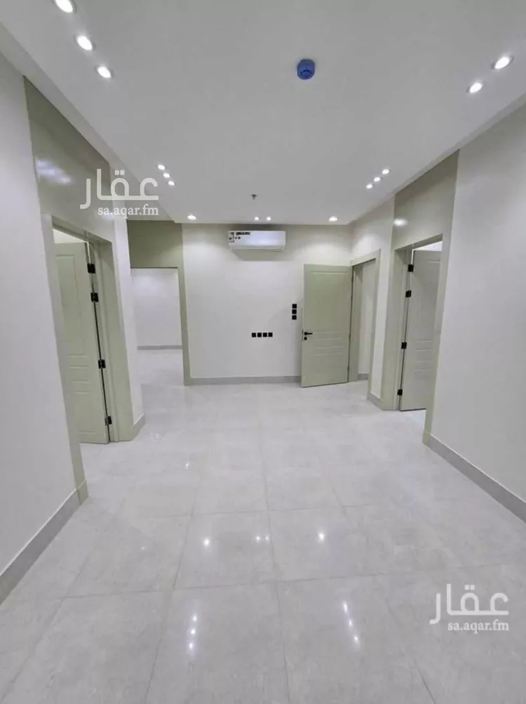 شقة للإيجار في شارع الجميل ابن حاتم, حي ظهرة لبن, مدينة الرياض, منطقة الرياض 1 صورة