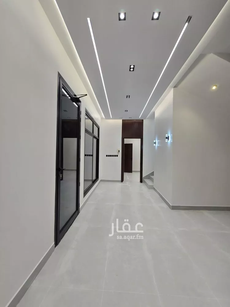 فيلا للبيع في شارع النخل, حي ظهرة لبن, مدينة الرياض, منطقة الرياض صورة 5