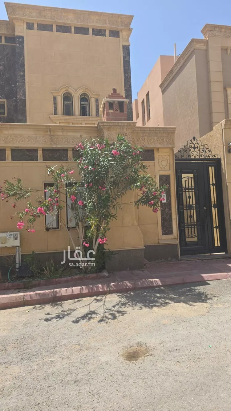 شقة للإيجار في شارع أبي عباس الدغولي, حي القيروان, مدينة الرياض, منطقة الرياض