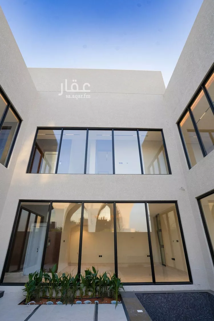 فيلا للبيع في شارع معتوق بن أبي البقاء, حي العارض, مدينة الرياض, منطقة الرياض صورة 2