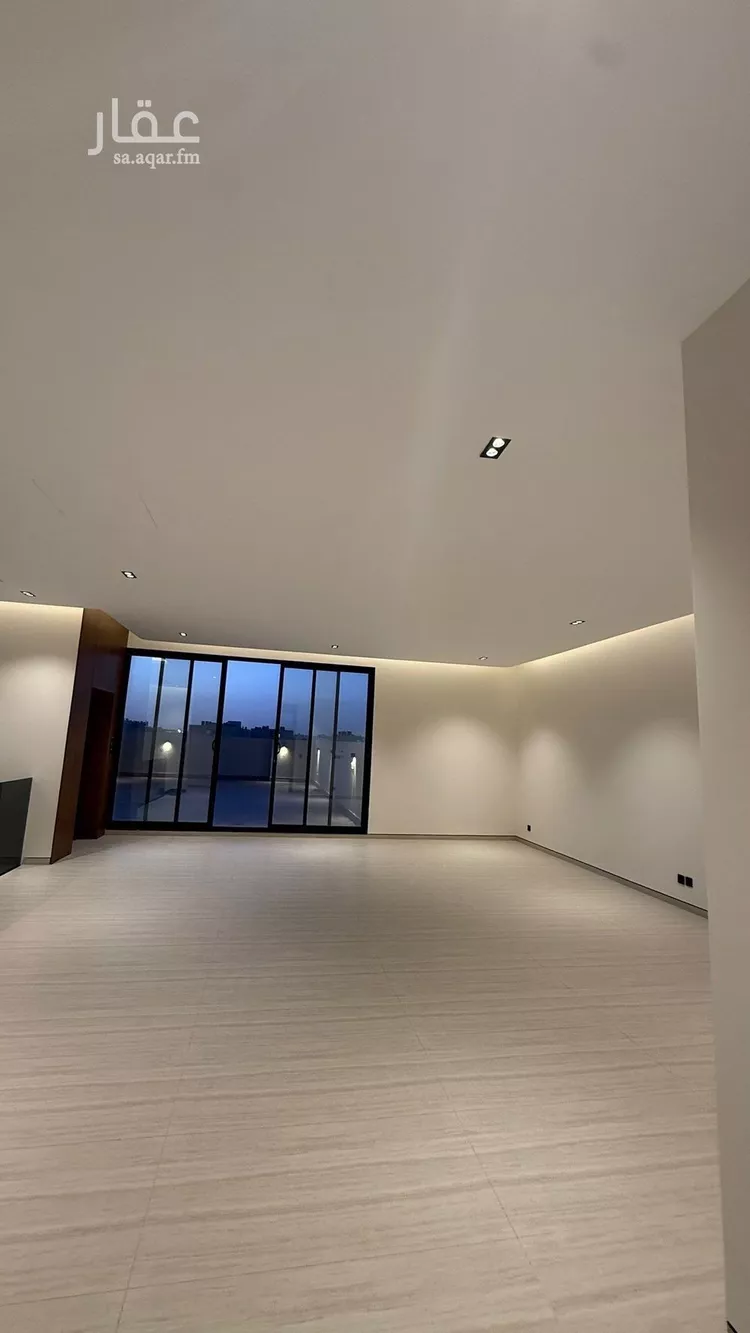 فيلا للبيع في شارع محمد بن إبراهيم الكردي, حي العارض, مدينة الرياض, منطقة الرياض صورة 3