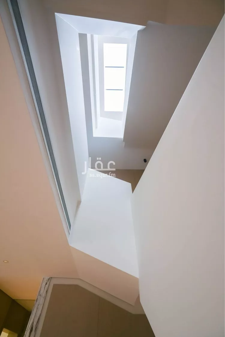 فيلا للبيع في شارع العدل, حي العارض, مدينة الرياض, منطقة الرياض صورة 2