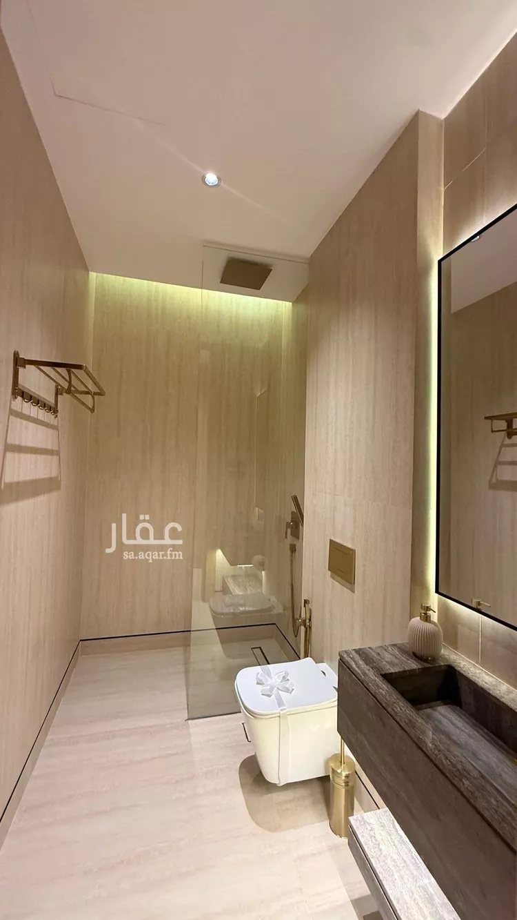 فيلا للبيع في شارع ابن أبي حكيم, حي المصيف, مدينة الرياض, منطقة الرياض 7