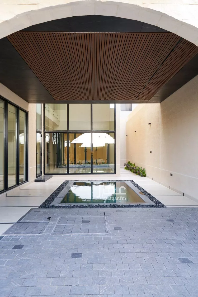 فيلا للبيع في شارع إبراهيم بن السندي, حي القيروان, مدينة الرياض, منطقة الرياض صورة 2