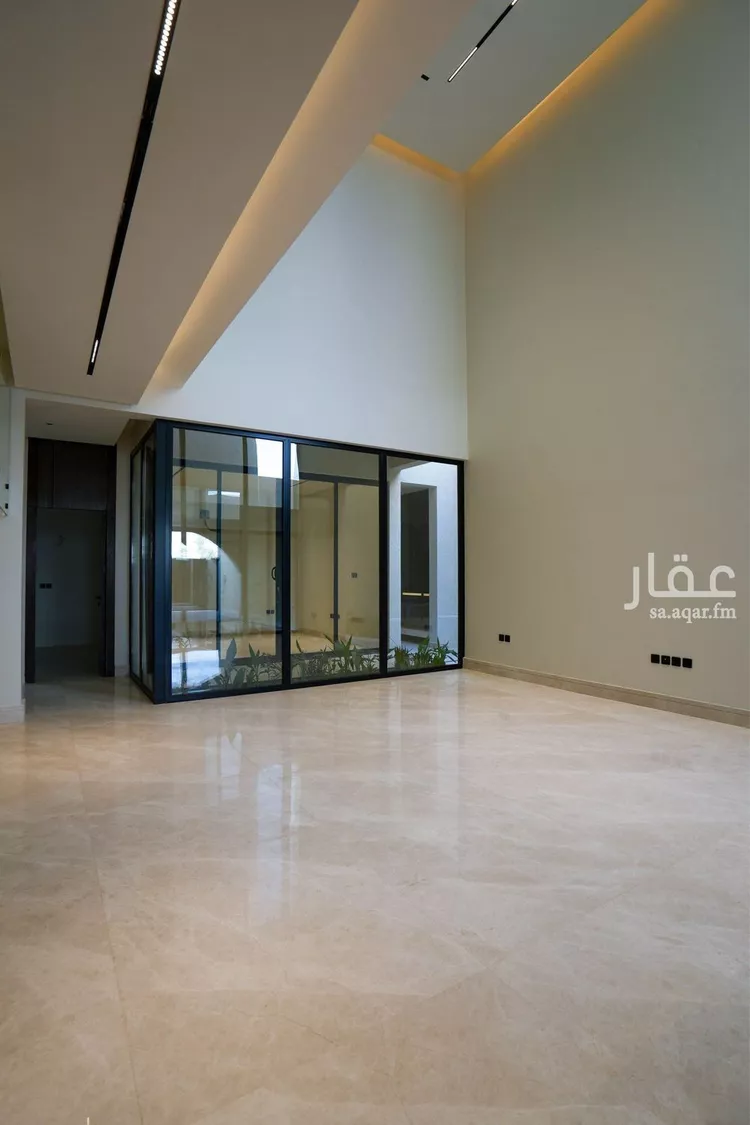 فيلا للبيع في شارع إبراهيم بن السندي, حي القيروان, مدينة الرياض, منطقة الرياض صورة 5