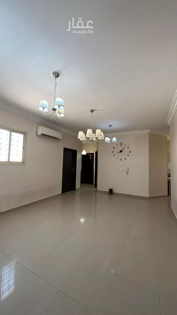 شقة للإيجار في شارع الشيخ عبدالرحمن بن حسن, حي ظهرة العودة شرق, مدينة الدرعية, منطقة الرياض صورة 2