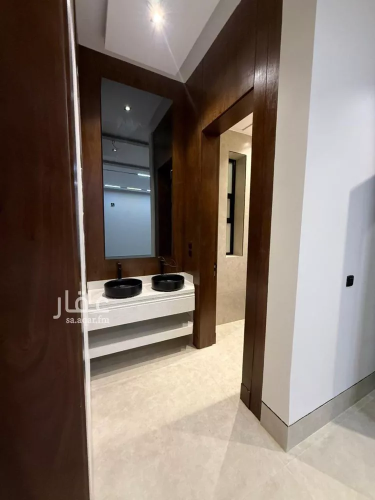 Villa for Sale in Riyadh Al Arid 14