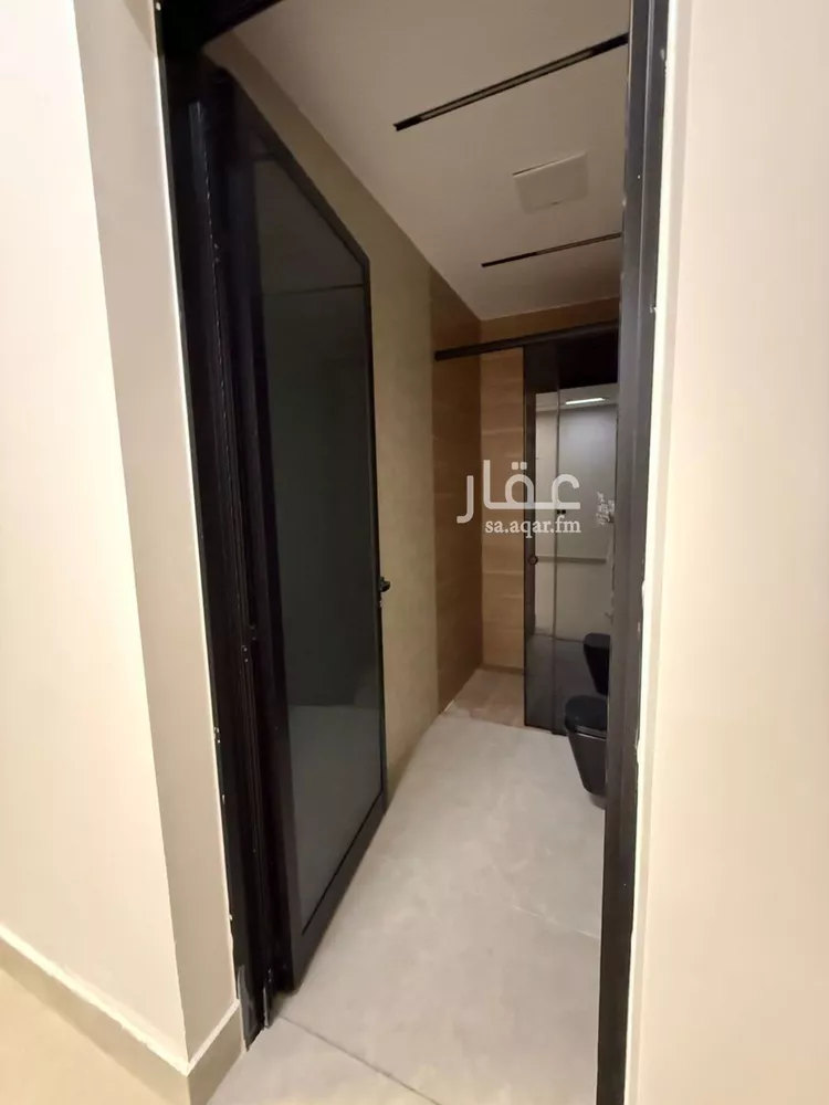 Villa for Sale in Riyadh Al Arid 15