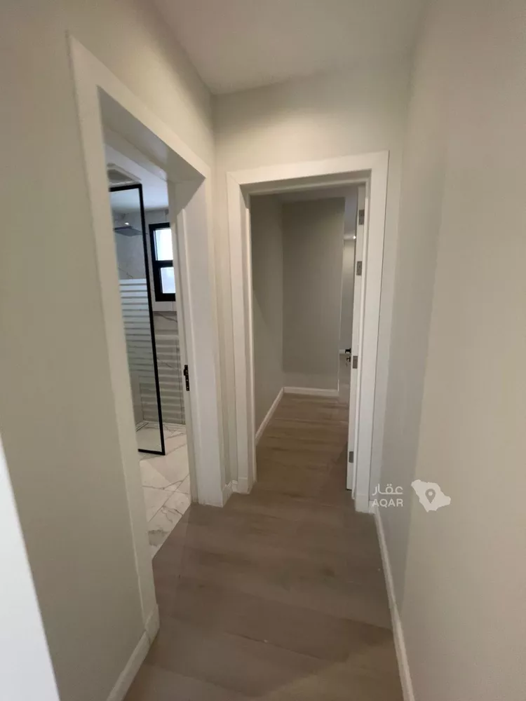 Apartment for Sale in Riyadh Al Malqa 9