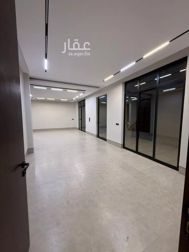 Villa for Sale in Riyadh Al Arid 12