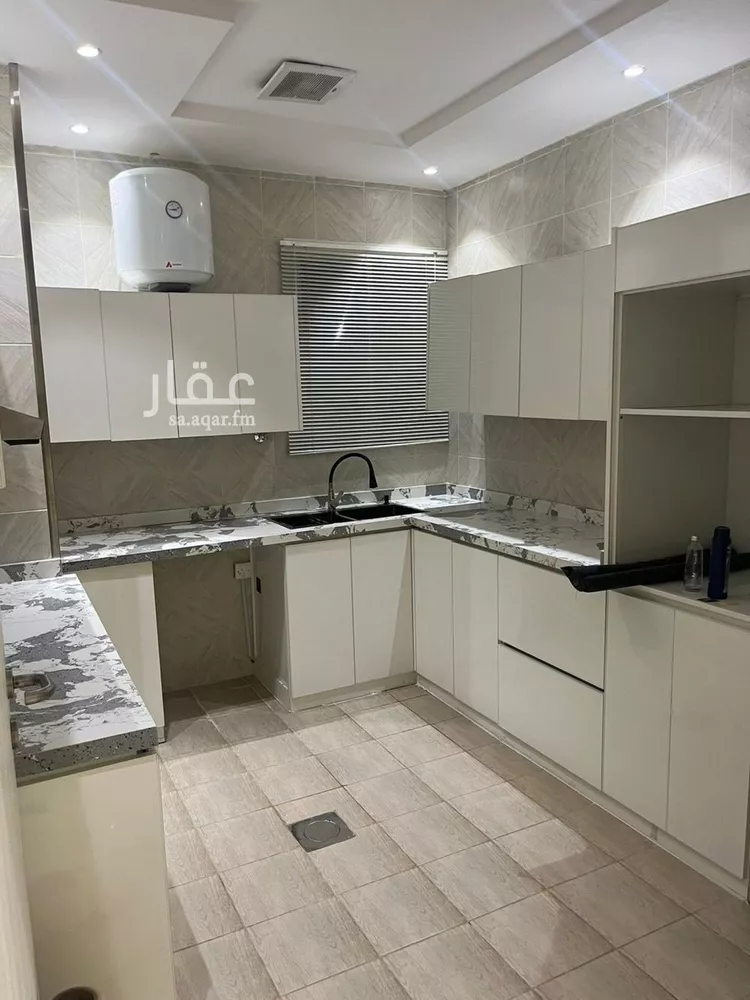 شقة للإيجار في شارع جبل الأرام, حي ظهرة لبن, مدينة الرياض, منطقة الرياض