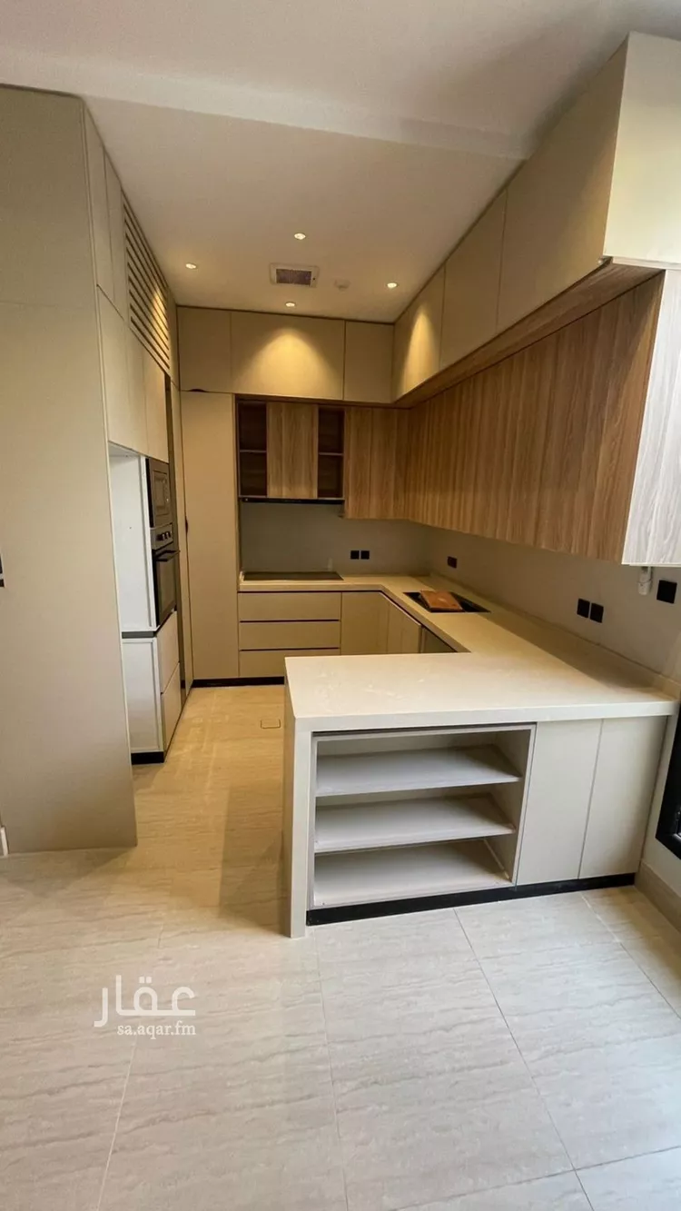 فيلا للإيجار في شارع أحمد بن علي المحلي, حي الرمال, مدينة الرياض, منطقة الرياض