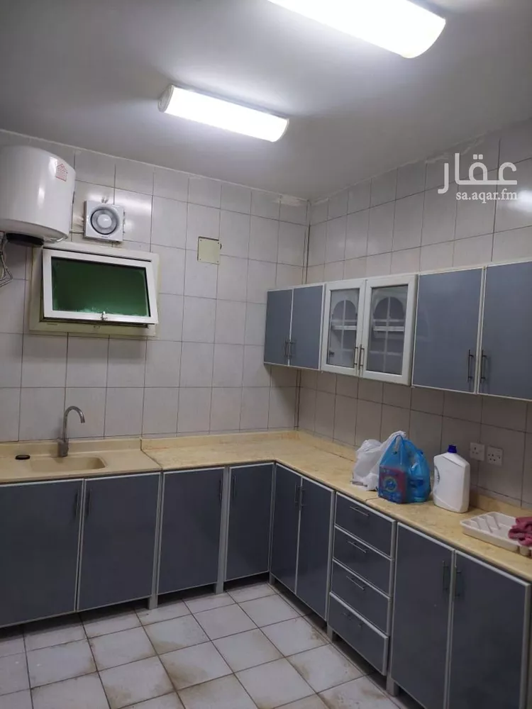 شقة للإيجار في شارع رقم 305, حي الملقا, مدينة الرياض, منطقة الرياض